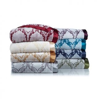 Highgate Manor Velvety Plush Blanket   7736015