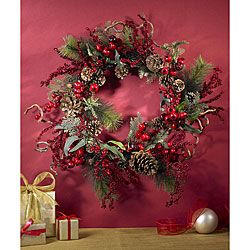 Assorted Berry 24 inch Wreath