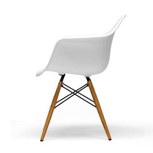 Baxton  30.5H x 24W x 24D Plastic Club Chair Set   White