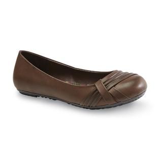 Route 66 Womens Sheila Brown Pleated Flat   Clothing, Shoes & Jewelry