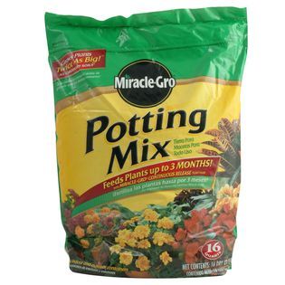 Miracle Grow Miracle Gro Potting Soil 16qt   Lawn & Garden   Outdoor