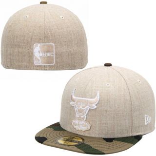 New Era Chicago Bulls Natural/Camo Hardwood Classics Heathered Two Tone 59FIFTY Fitted Hat