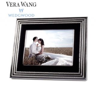 Vera Wang 8 Digital Photo Frame w/ Built in Memory —