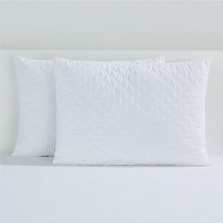 Concierge Collection Flag Quilted 2 pack Pillows   8002524