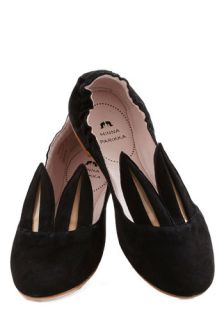Little Bunny Shoe Shoe Flat in Black  Mod Retro Vintage Flats