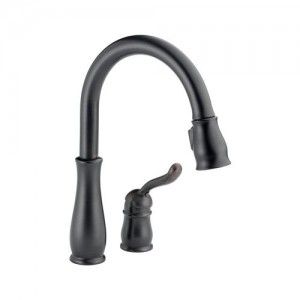 Delta 978 RBWE DST Leland Single Handle Water Efficient Pull Down Kitchen Faucet   Venetian Bronze