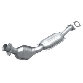 1995 2002 Ford Crown Victoria Catalytic Converters   Magnaflow 51895   Magnaflow Catalytic Converters   49 State Legal