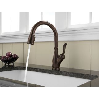 Delta Faucet 9178 DST Leland Polished Chrome  Pullout Spray Kitchen Faucets